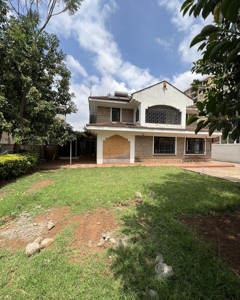 Spacious modern 4 bedroom plus dsq townhouse to let in kilimani