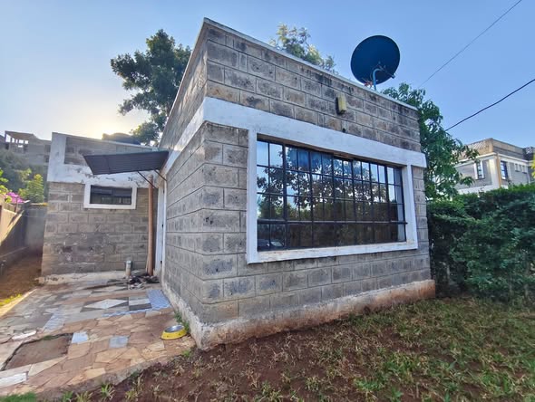 spacious two bedrooms bungalow for rent in vet ngong