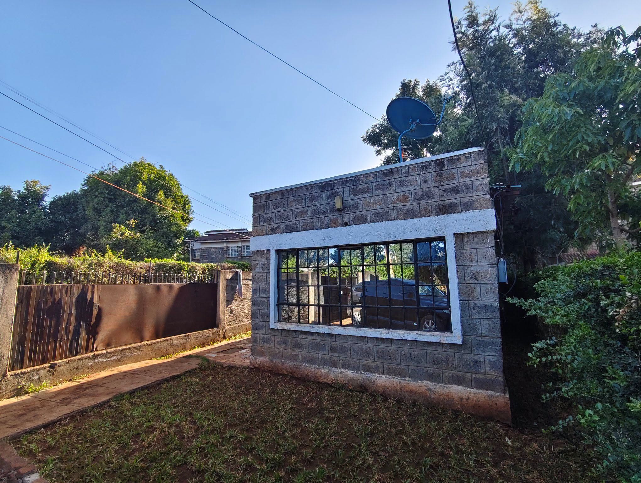 spacious two bedrooms bungalow for rent in vet ngong Image