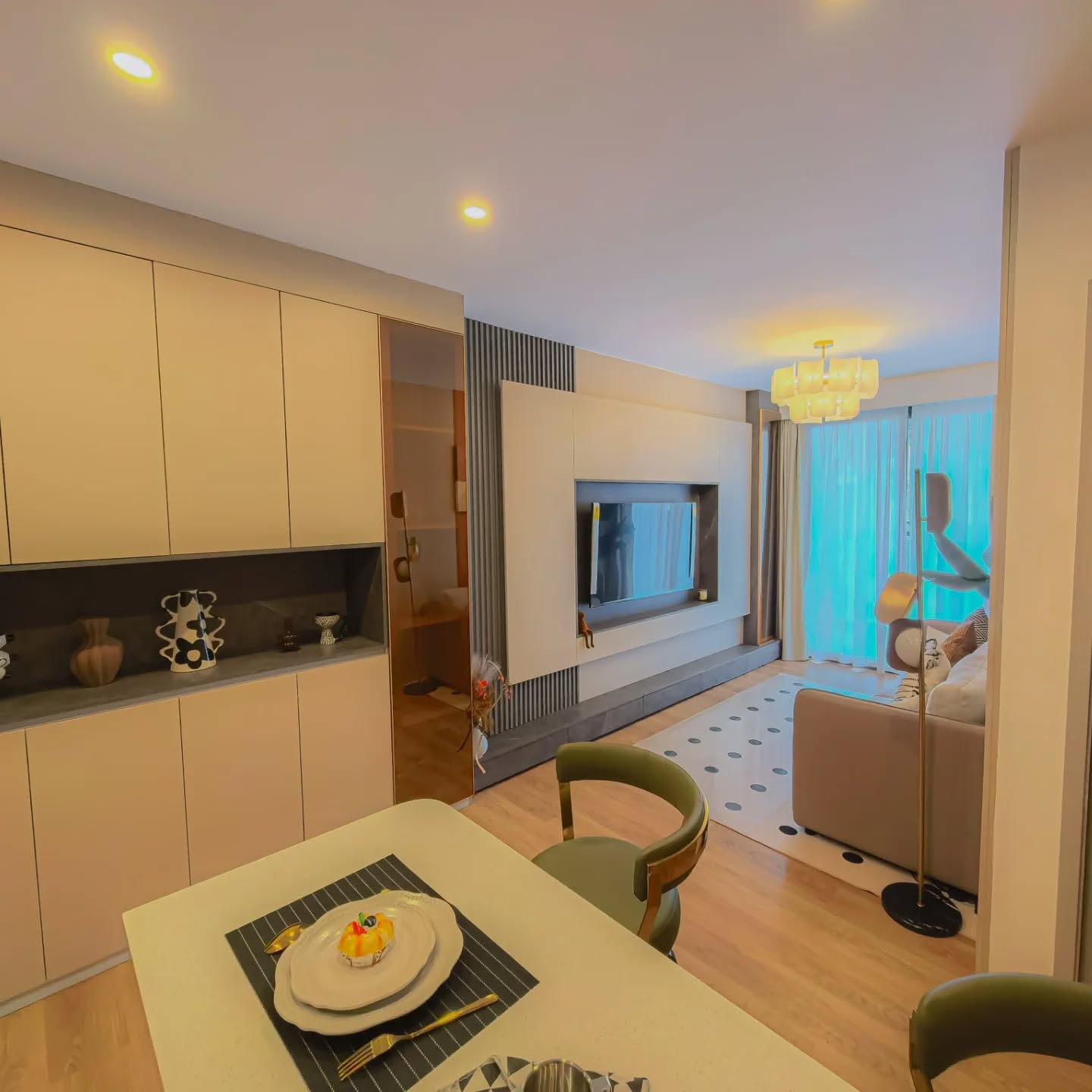 Studio, 1 , 2 and 3 Apartment For Sale in Westlands Image