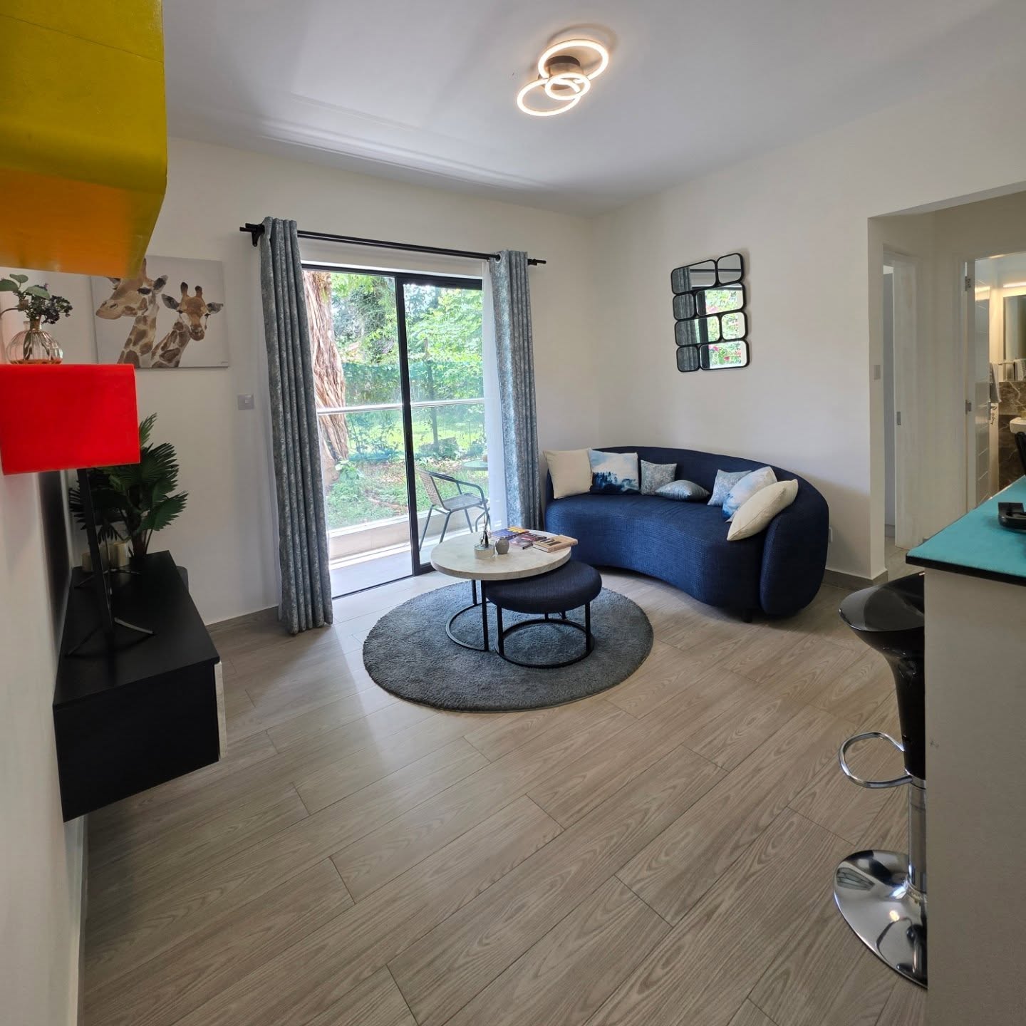 Studio, 1 and 2 bedroom apartment for sale in Thika Rd,Nxt Usiu