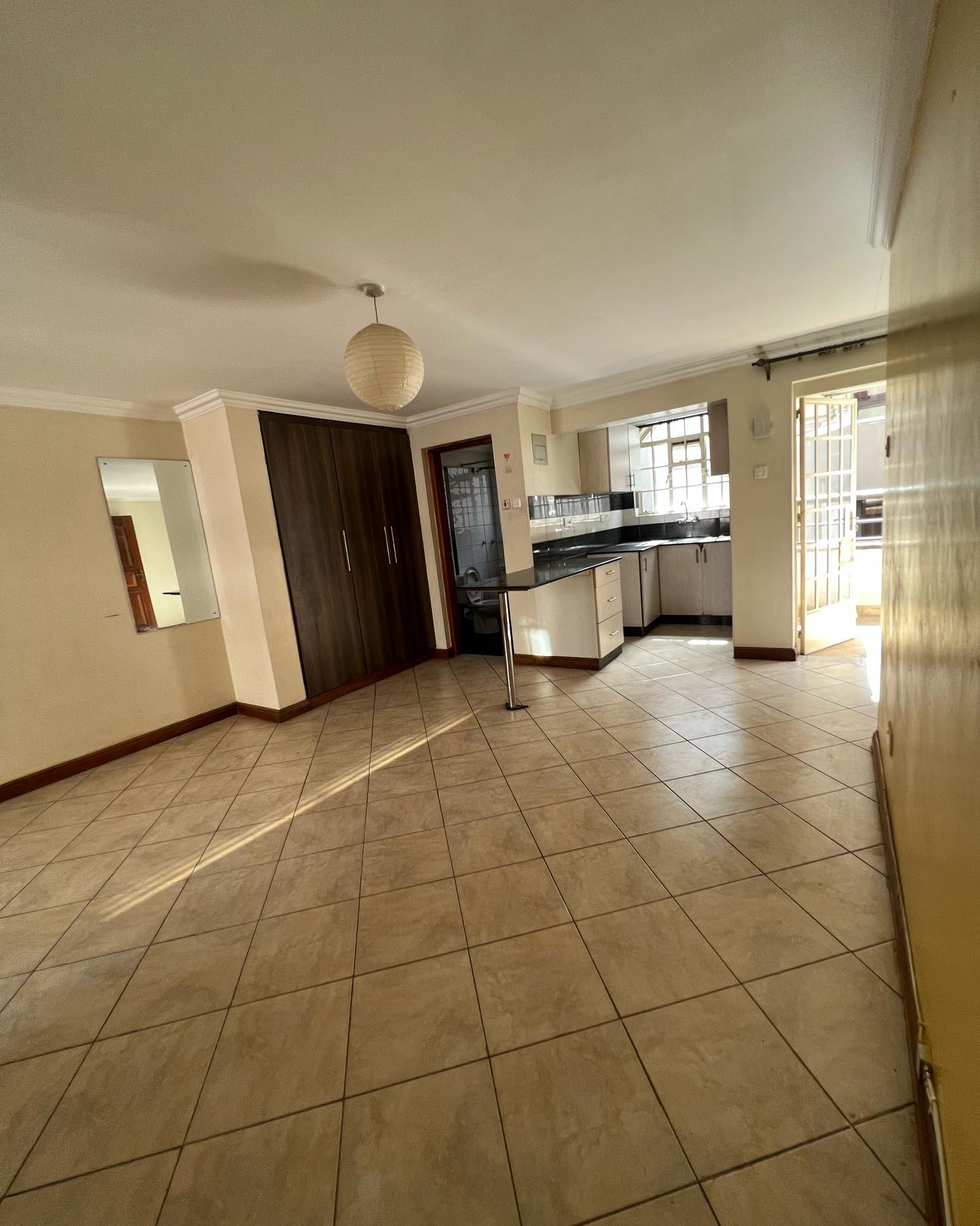 Studio apartment to let in Kilimani