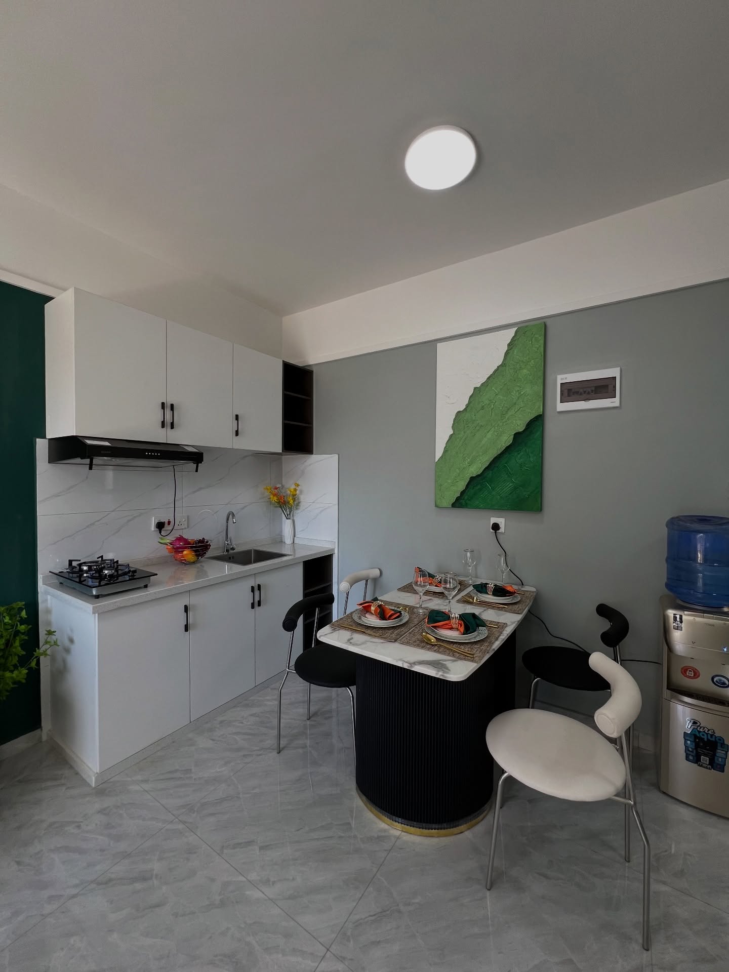 Studio,1 and 2 Bedroom Apartment For Sale on Naivasha Road