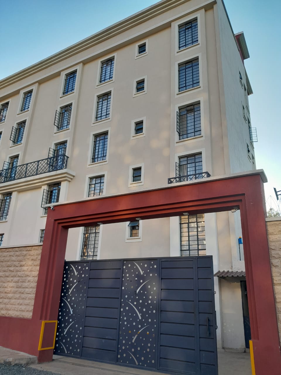 studios and 2 bedroom apartments for rent in Ruaka