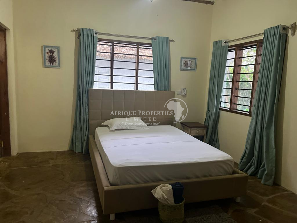 stunning 2 bedroom bungalow for sale in Watamu Image