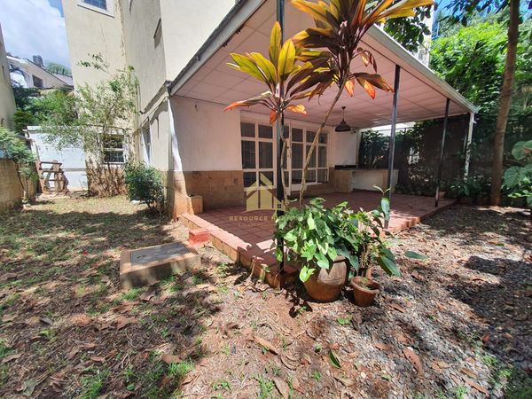 Stunning 3 Bedrooms Duplex Apartment with garden to let in Westlands