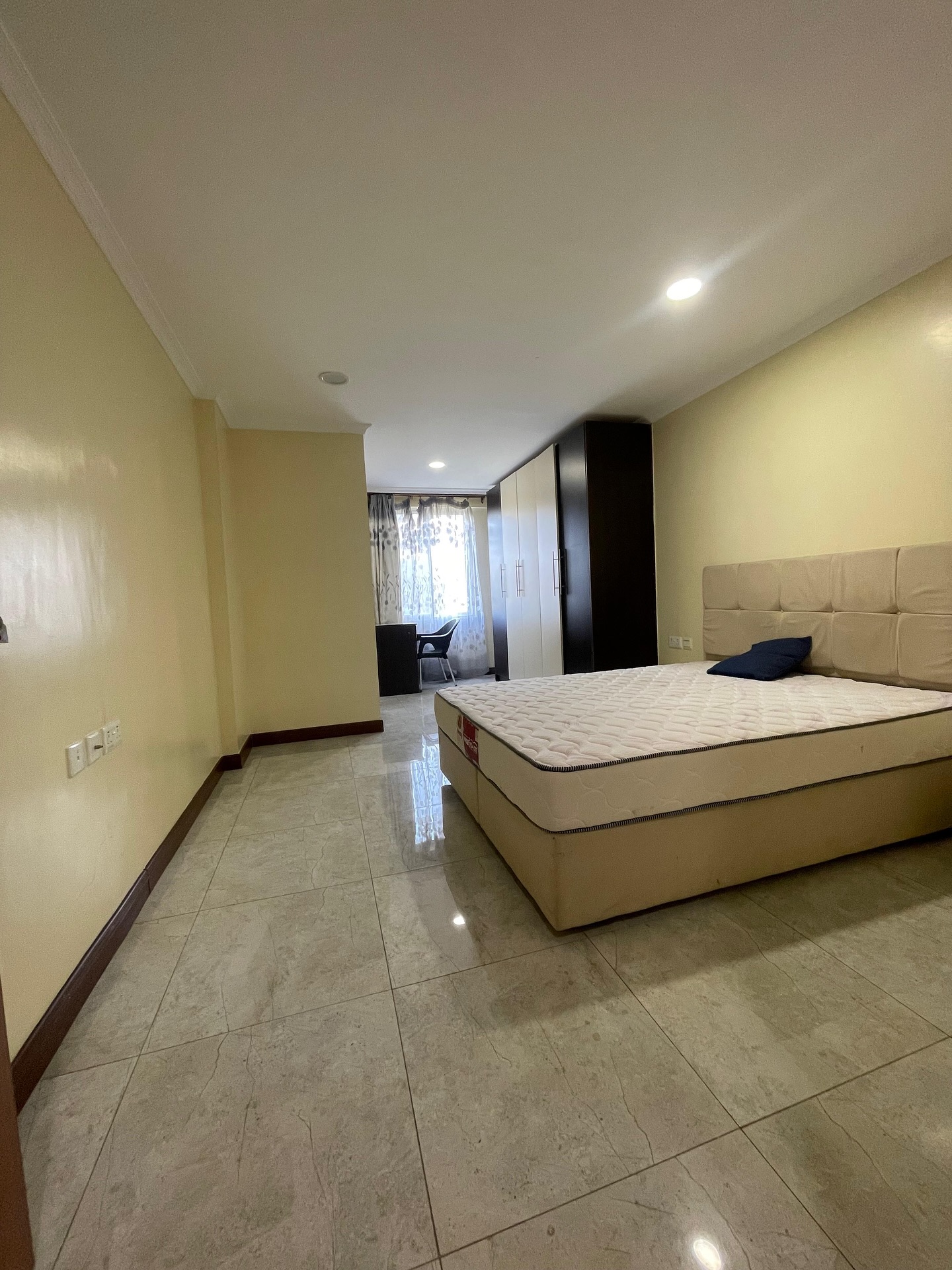 Stunning 4 Bedroom Apartment Plus DSQ For Rent in Kilimani Image