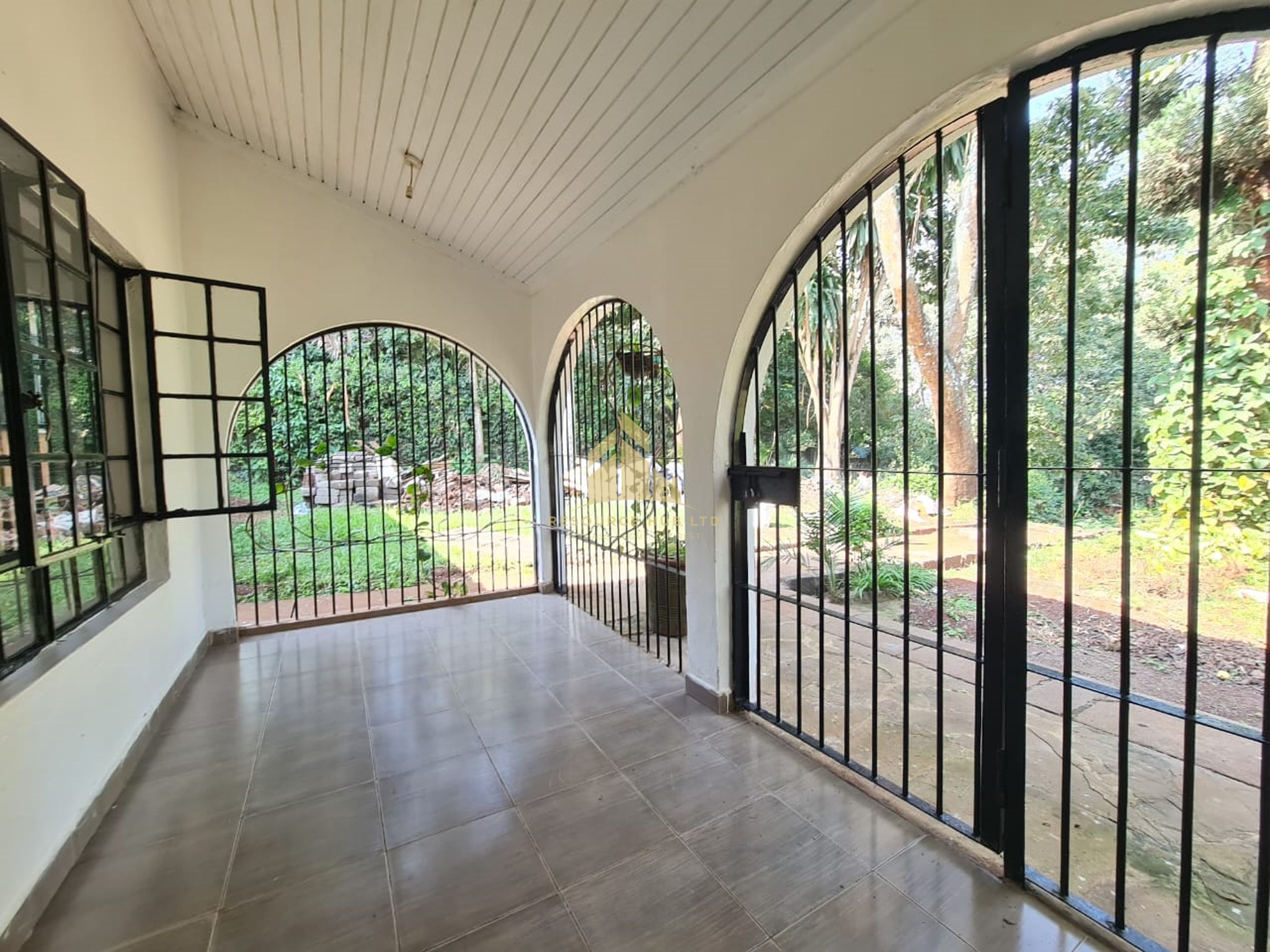 Stunning 4 Bedroom Bungalow Plus DSQ For Rent in Loresho Image