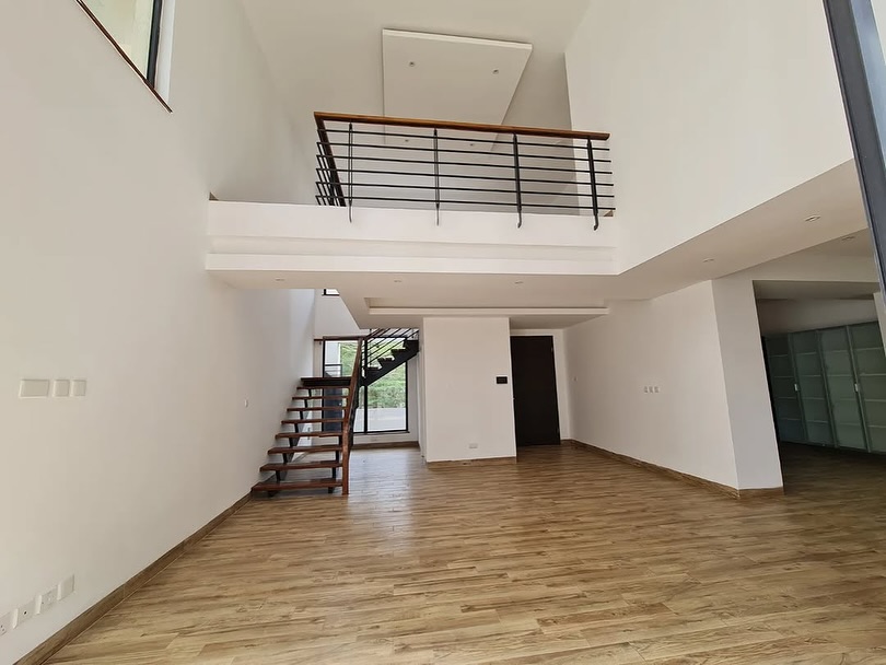 Stunning 4-Bedroom Duplex Apartment To Let in Riverside Image