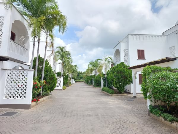Stunning 4 Bedroom Maisonette For Sale in Nyali
