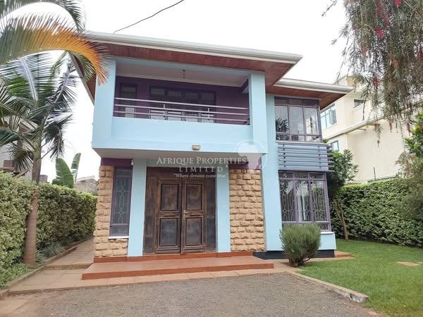 Stunning 4 Bedroom Maisonette For Sale in Ruiru