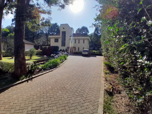 stunning 5 bedroom maisonette with sq to let in kerarapon drive