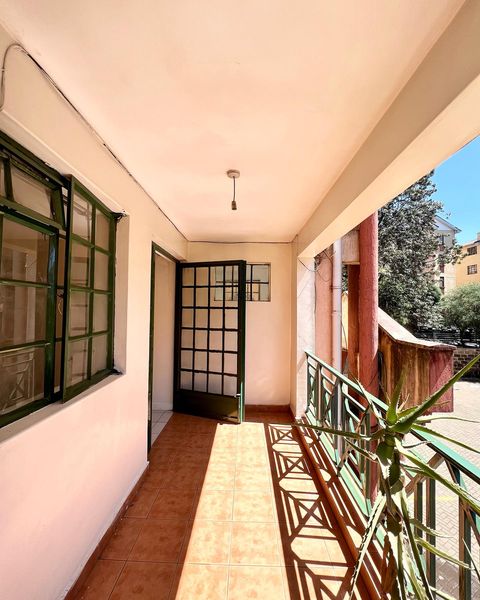 Three bedrom apartment to let near Junction Mall off Naivasha rd