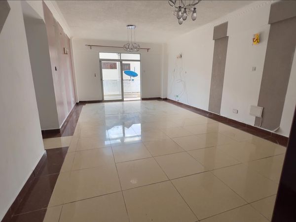 Three bedroom apartment to let in Kilimani