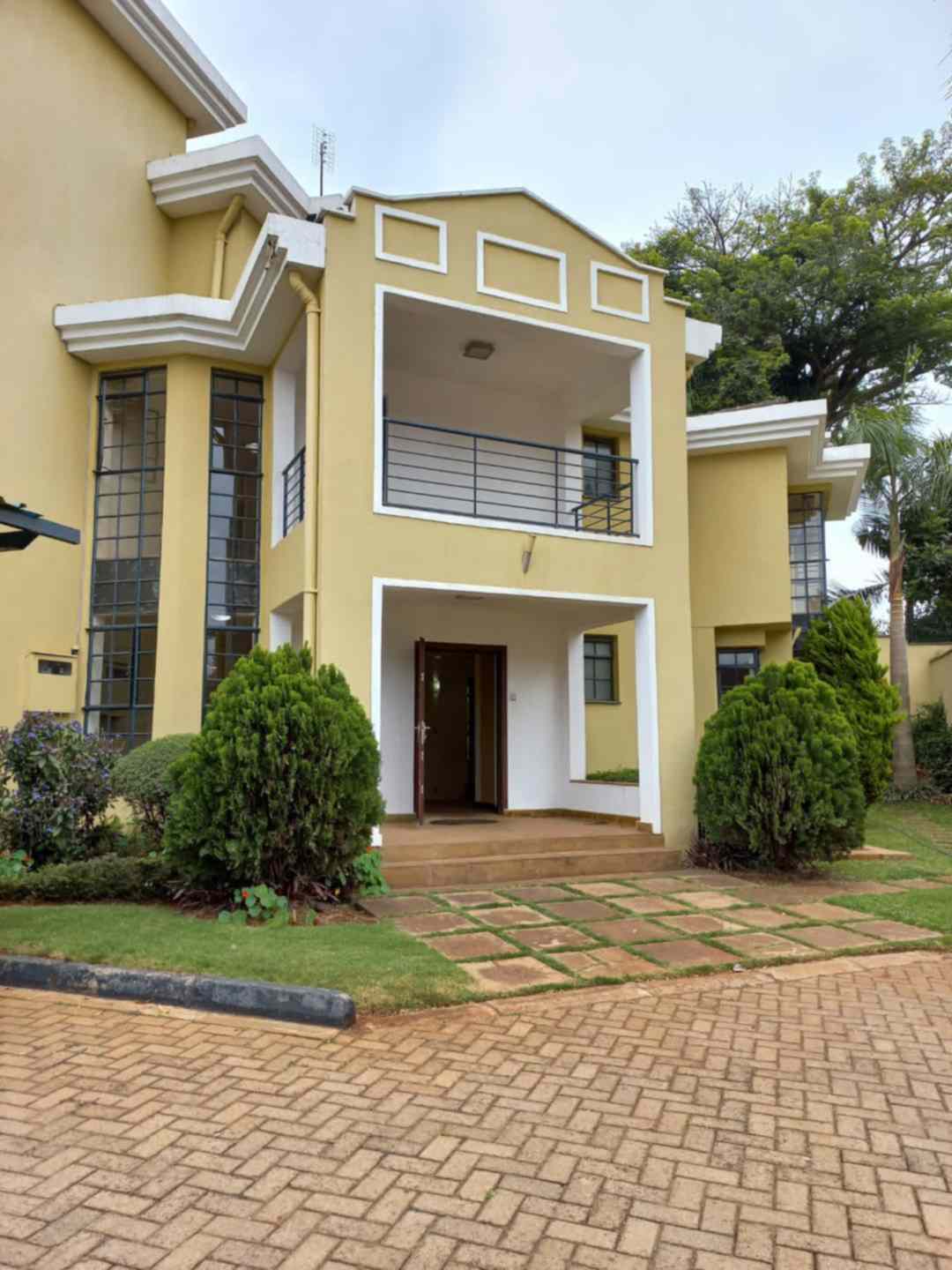 4 bedroom townhouse for rent in Lavington