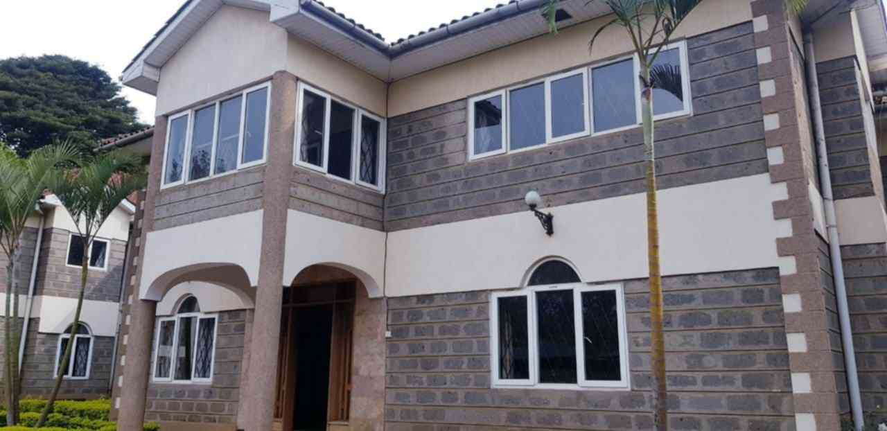 5 bedroom townhouse for rent in Westlands Springvalley