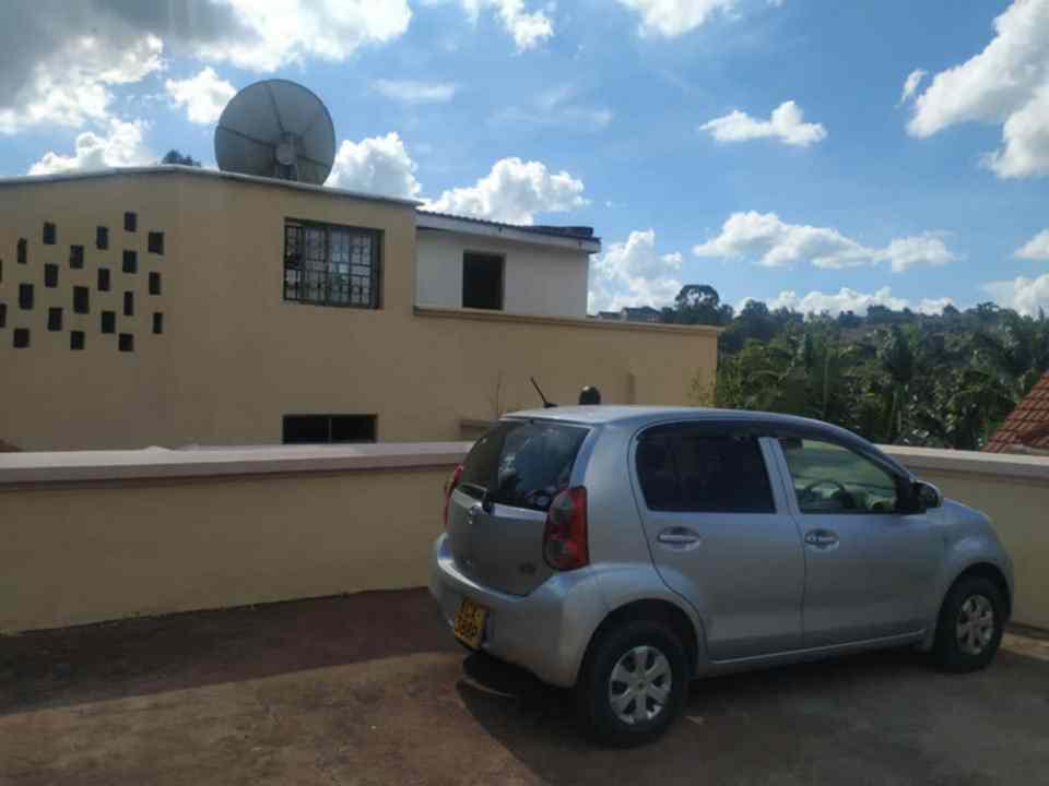 6 bedroom town house for rent in Lavington