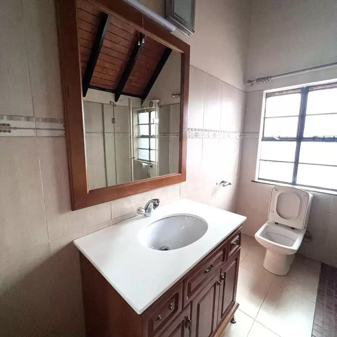 4 bedroom townhouse for rent in Lavington Image