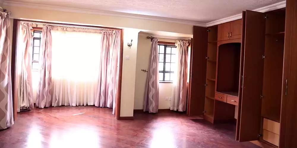 6 bedroom townhouse for rent in Lavington Image