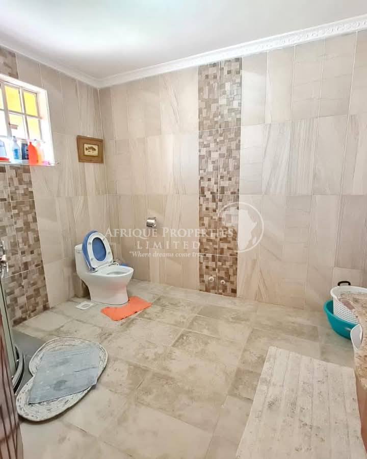 two-level ultra-modern townhouse for rent at Donholm Estate, Nairobi Image