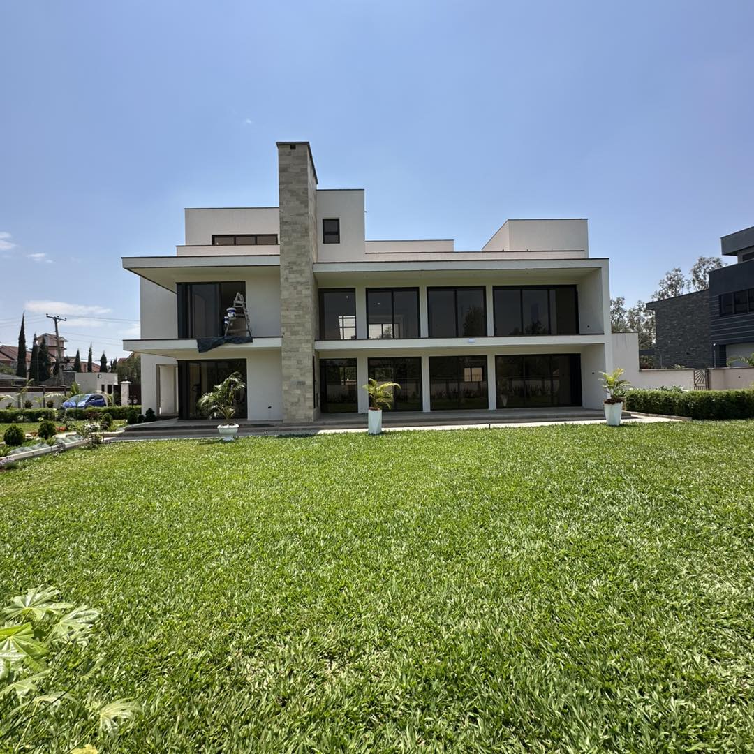 Ultra-Luxurious 5-Bedroom Maisonette + DSQ Estate For Sale in Karen