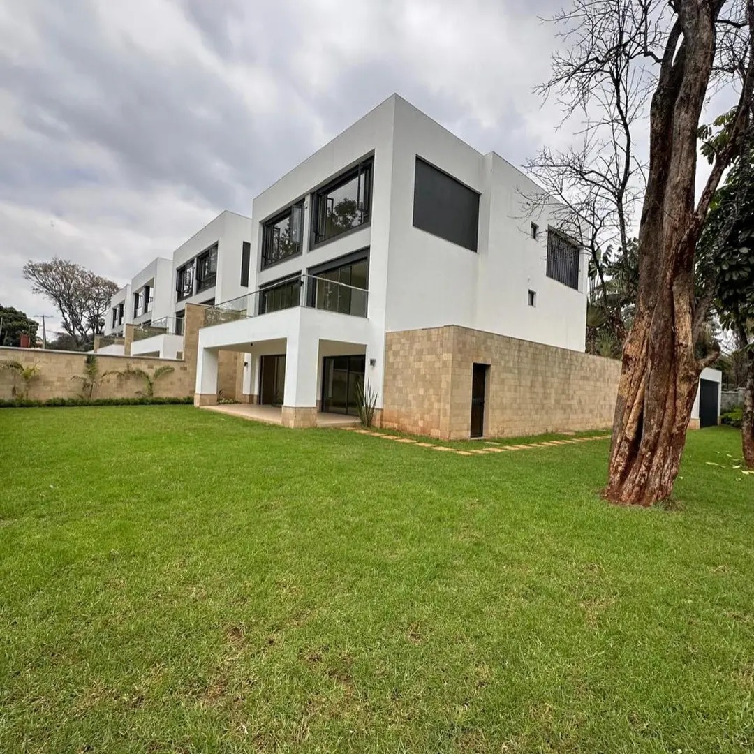 Ultra Modern 5 Bedroom Maisonette For Sale in Westlands