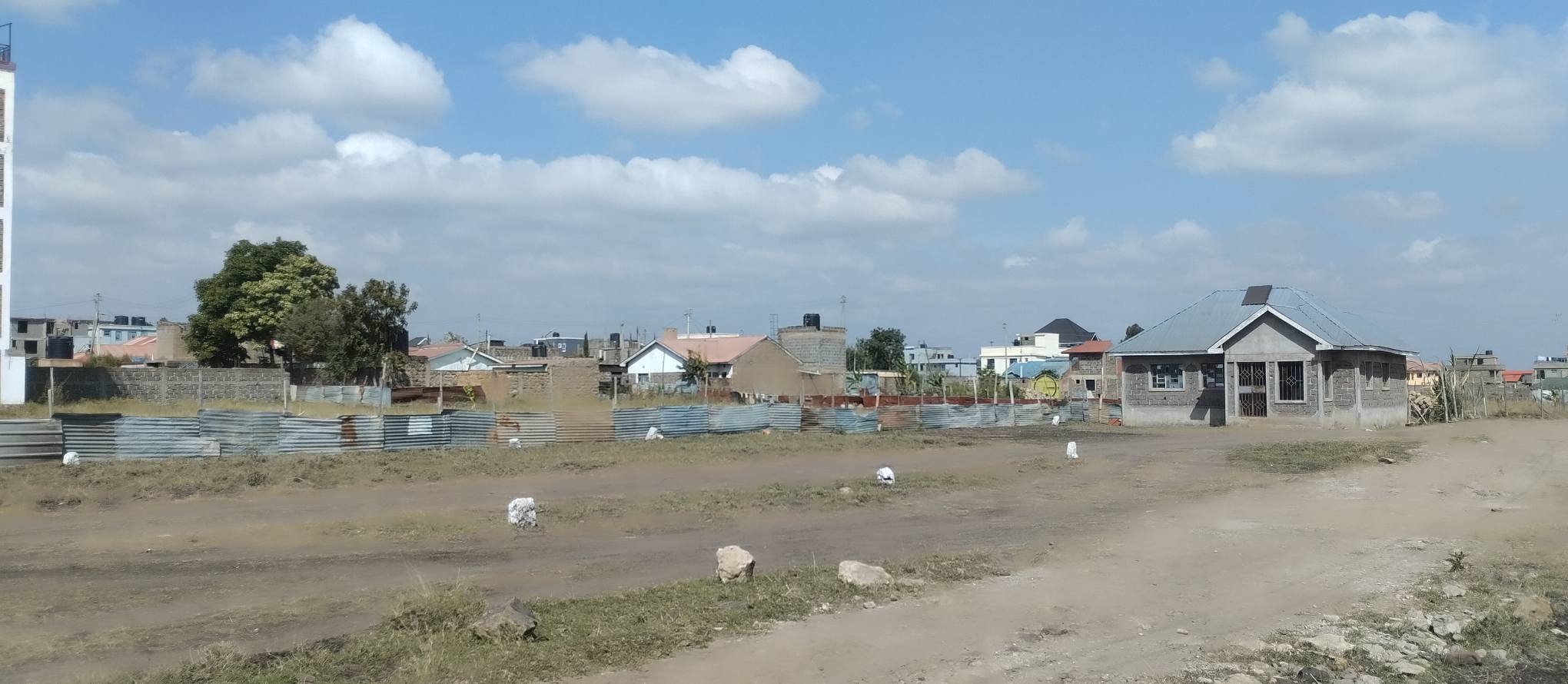 VERY PRIME RESIDENTIAL PLOT/COMMERCIAL TO LET IN