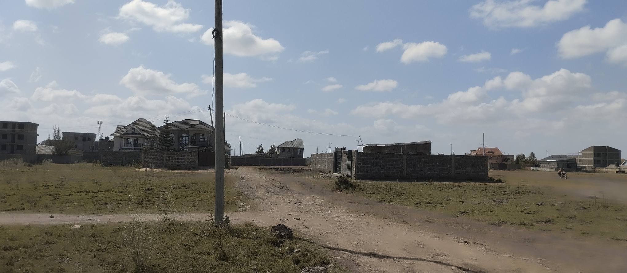 VERY PRIME RESIDENTIAL PLOT/COMMERCIAL TO LET IN Image