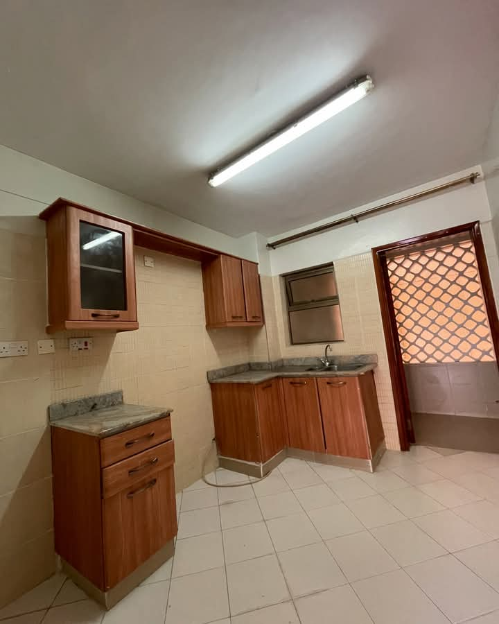 Very Spacious 2 Bedroom Apartment For Rent Along Naivasha Road