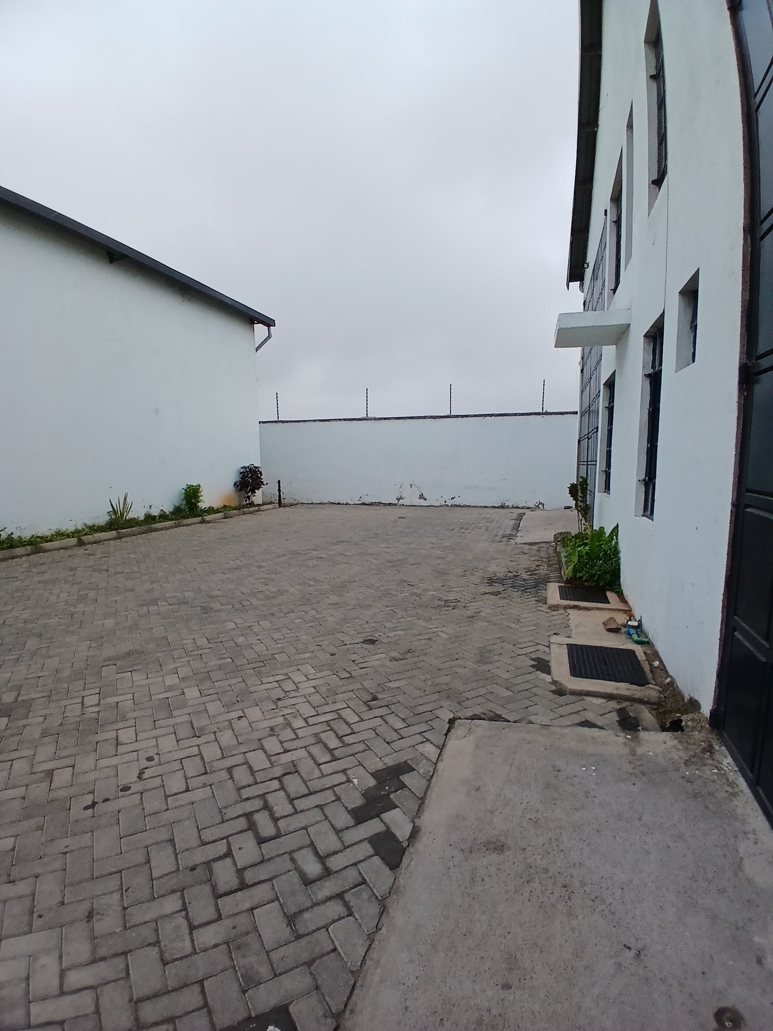 Warehouse/Godown For Rent in Mlolongo Image