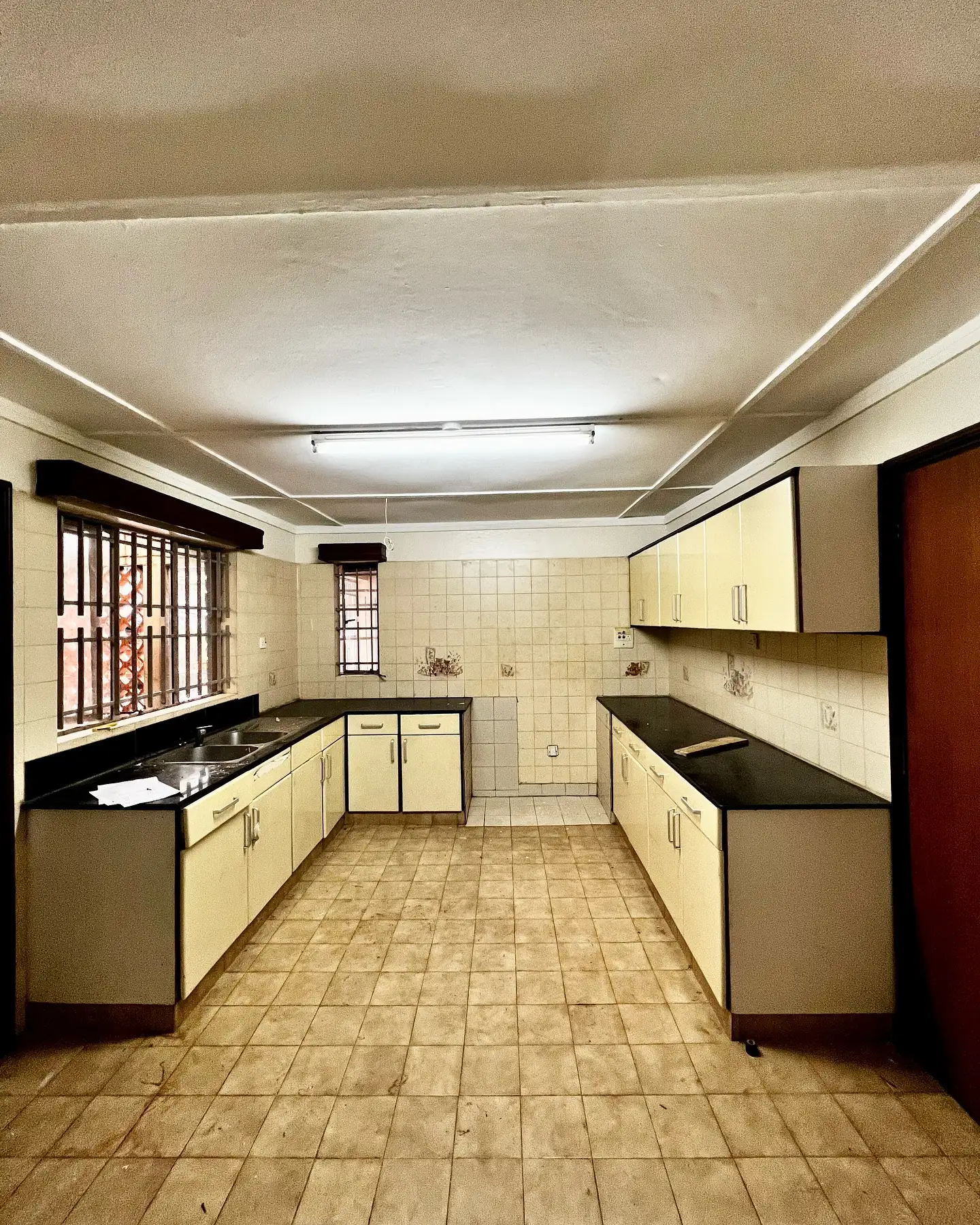 4 bedroom maisonette plus Dsq office space to let in Kileleshwa Image