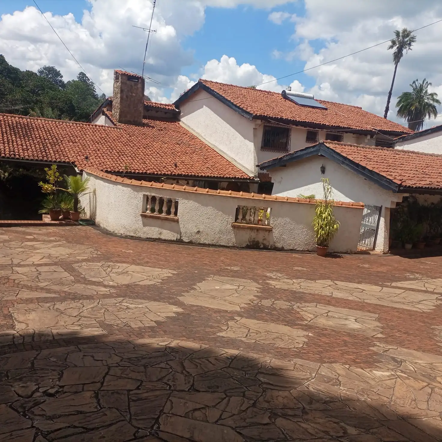 5 bedroom bungalow for sale in Lavington Image