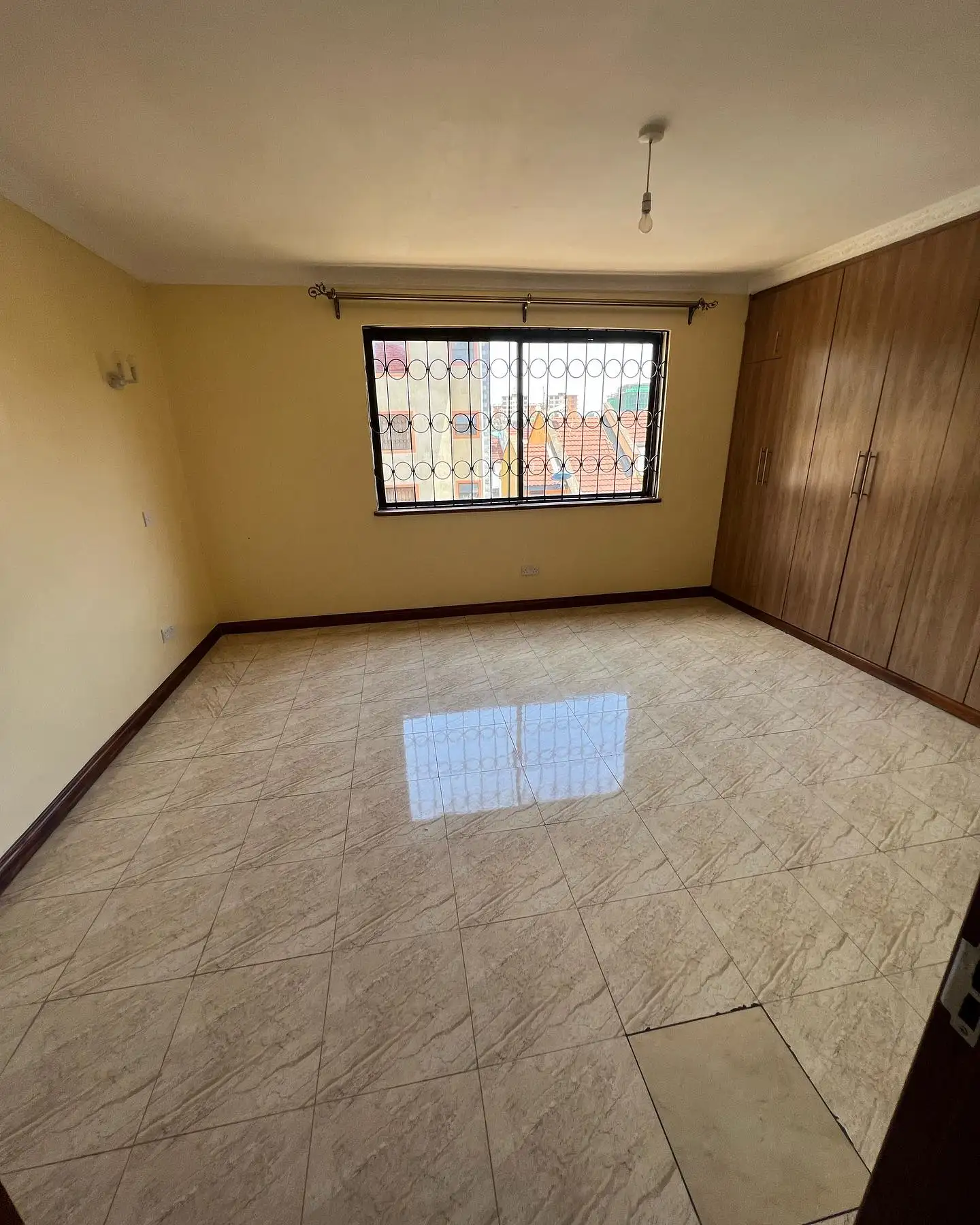 Executive three bedroom apartment plus a dsq for sale in Lavington Image