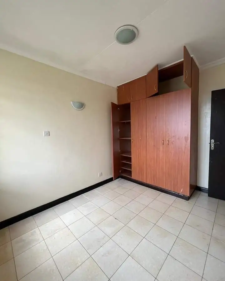 lovely 3 bedroom maisonette plus to let in Syokimau,off Mombasa rd Image