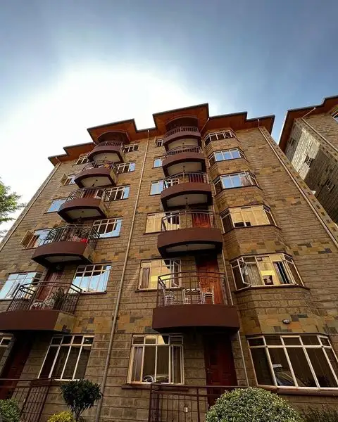 2 bedroom apartment to let in Thome Image