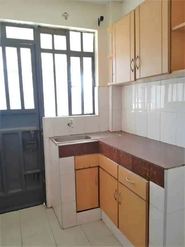One Bedroom Apartment to let Image