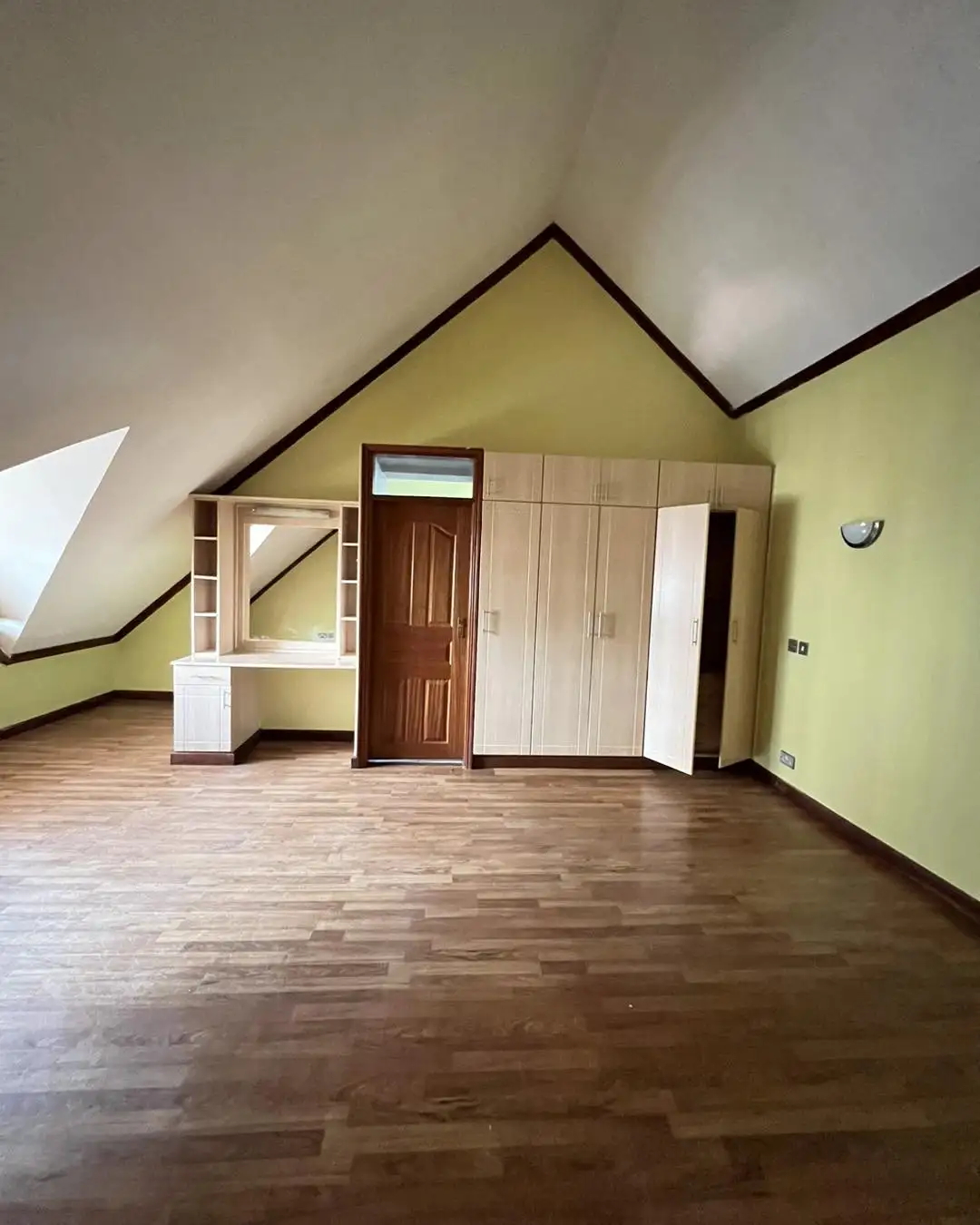 6 bedroom duplex to let in Kileleshwa Image