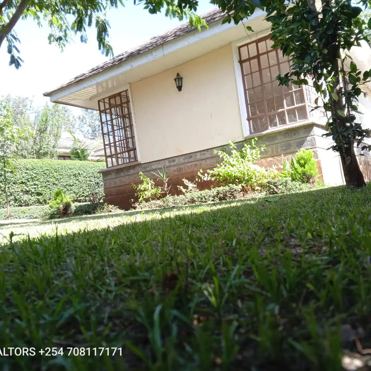 Outstanding 3 bedroom bungalow to let in Rongai Image