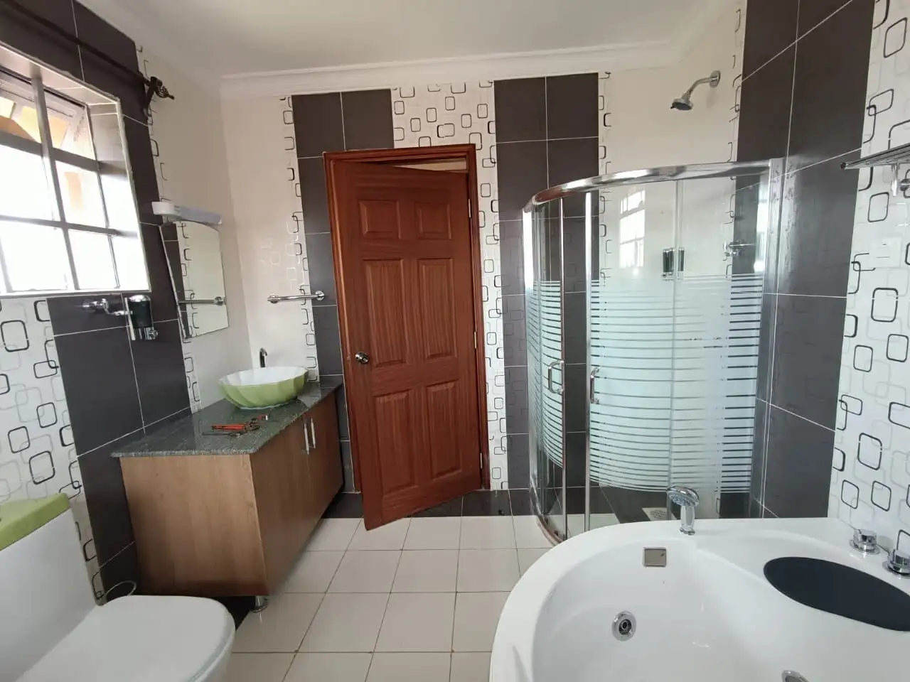 4 bedroom maisonette for sale in Ruiru Image