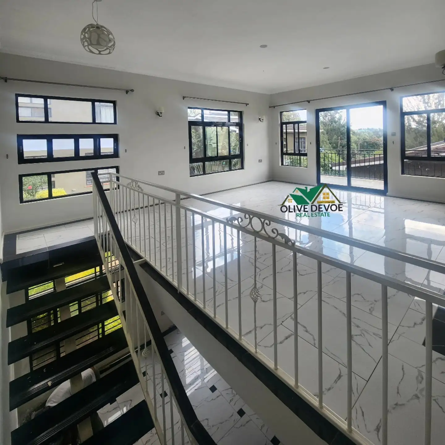 Luxurious 3 bedroom Apartment + Dsq Duplex for sale in Karen Image