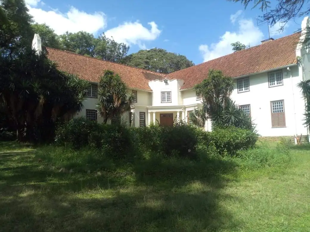 7 bedroom maisonette plus 5 acres of land sale in Kilimani,off ngong road Image