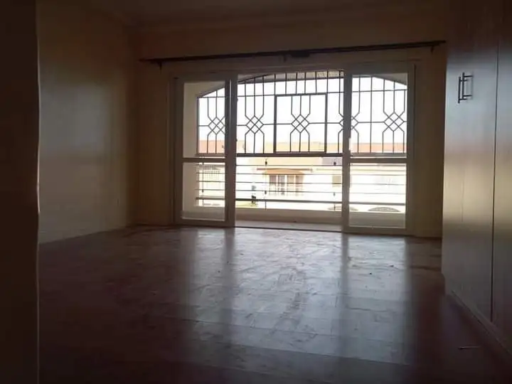  spacious 4 bedroom maisonette plus sq to let in Langata  Image