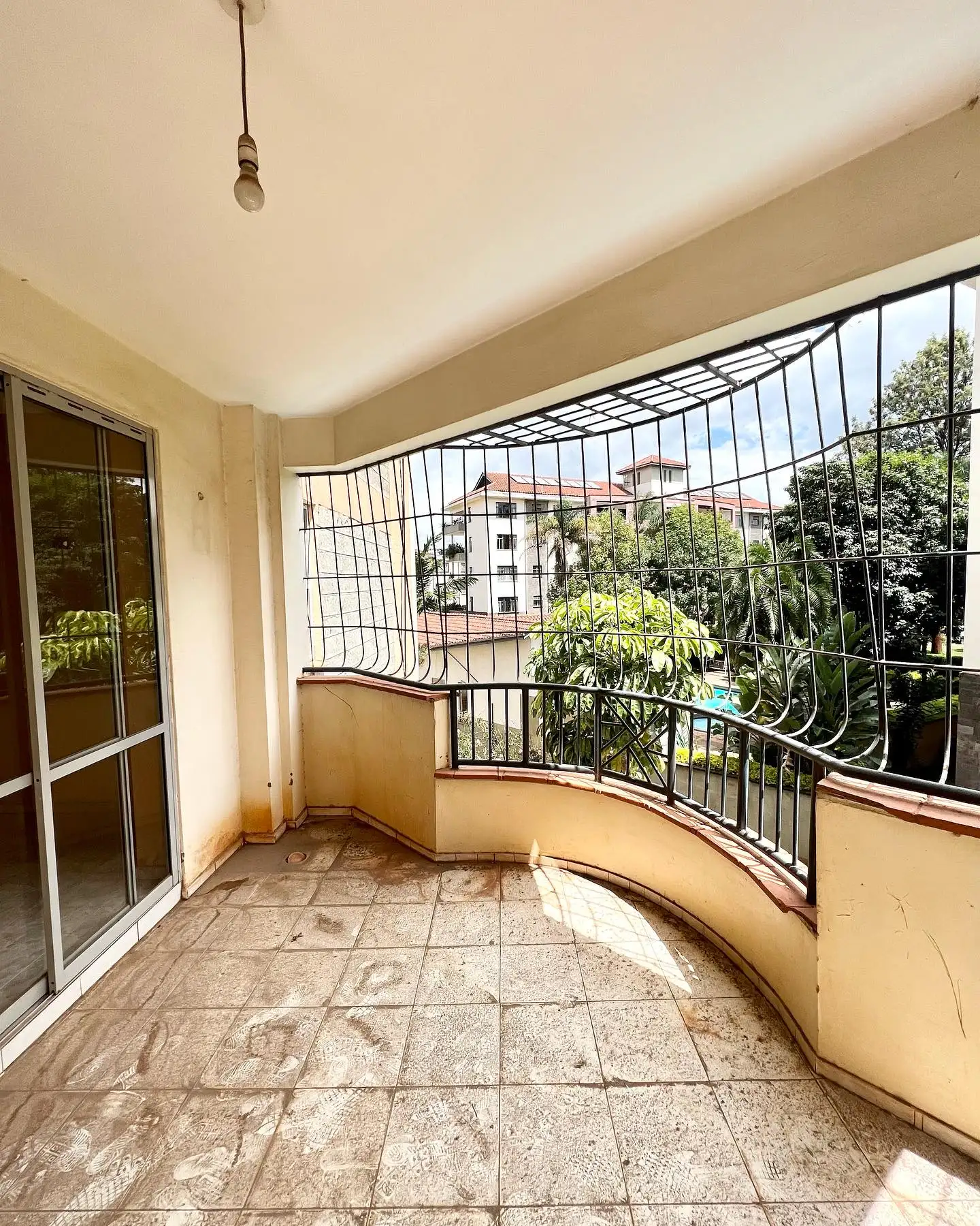 Spacious 3bedroom apartment to let in Kileleshwa Image