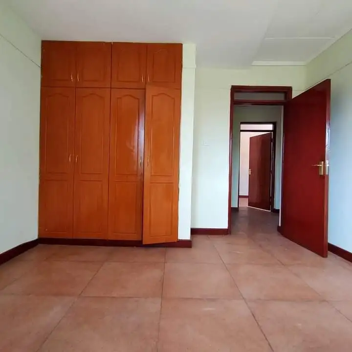 spacious 2 bedroom apartment to let in Kileleshwa Image