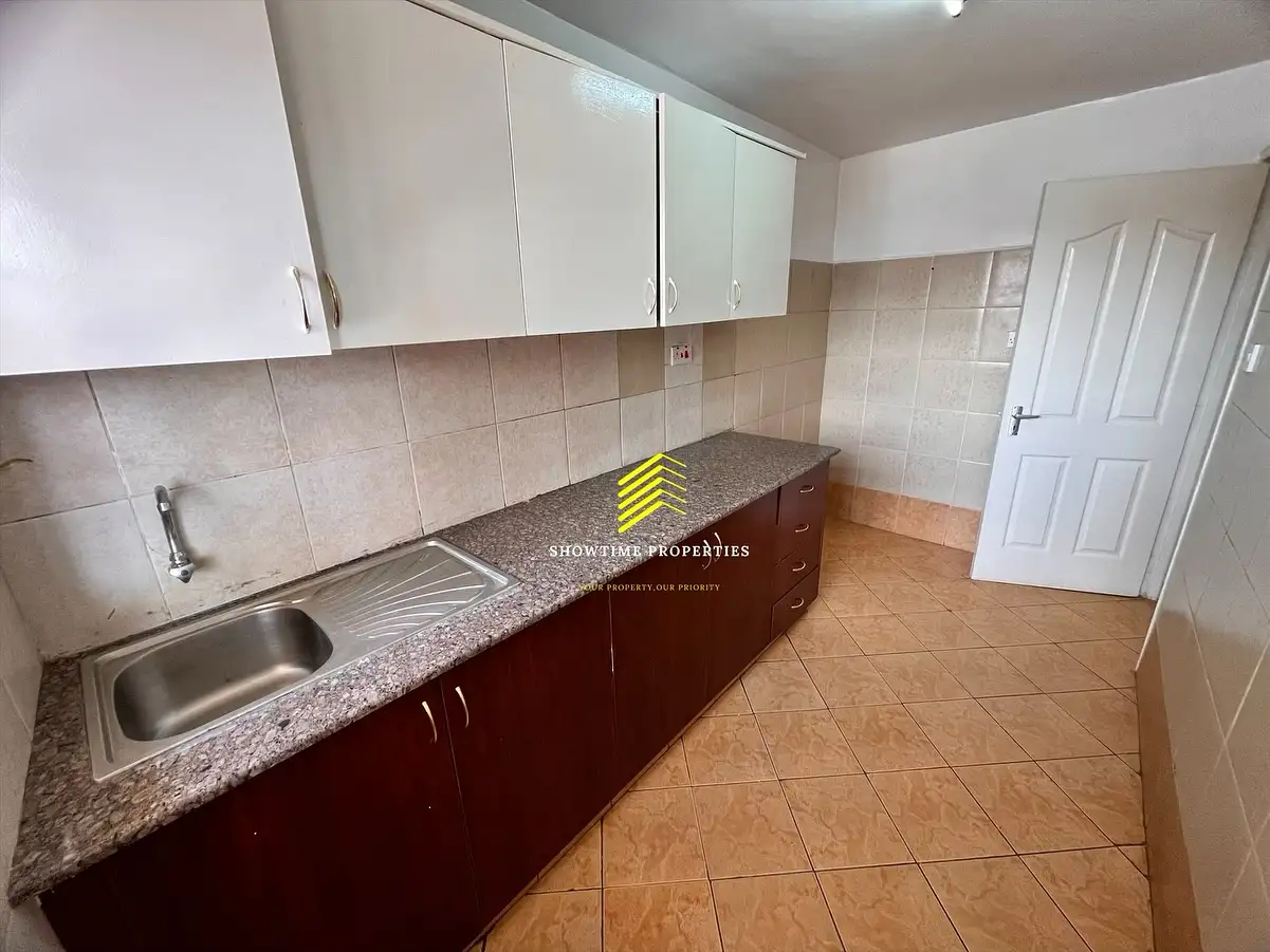 Spacious 1 bedroom apartment to let close to Junction Mall Image