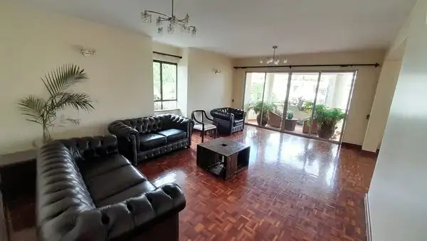 Spacious 3 bedroom apartment to let in Lavington Image