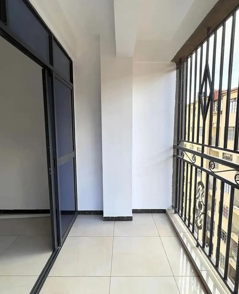 Charming  2 bedroom apartment to let in Lavington Image