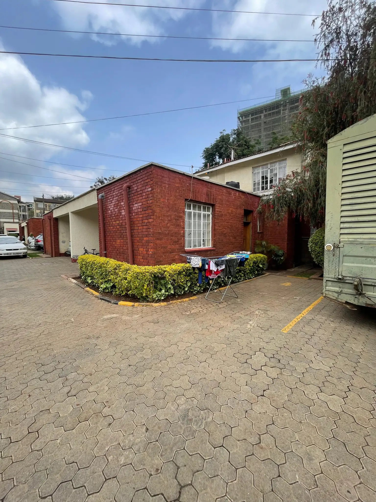 4 bedroom bungalow to let in Kileleshwa Image