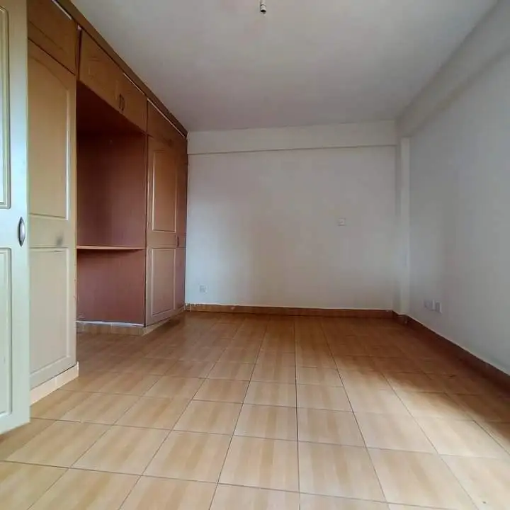  Spacious 3 bedroom apartment to let in Langata. Image