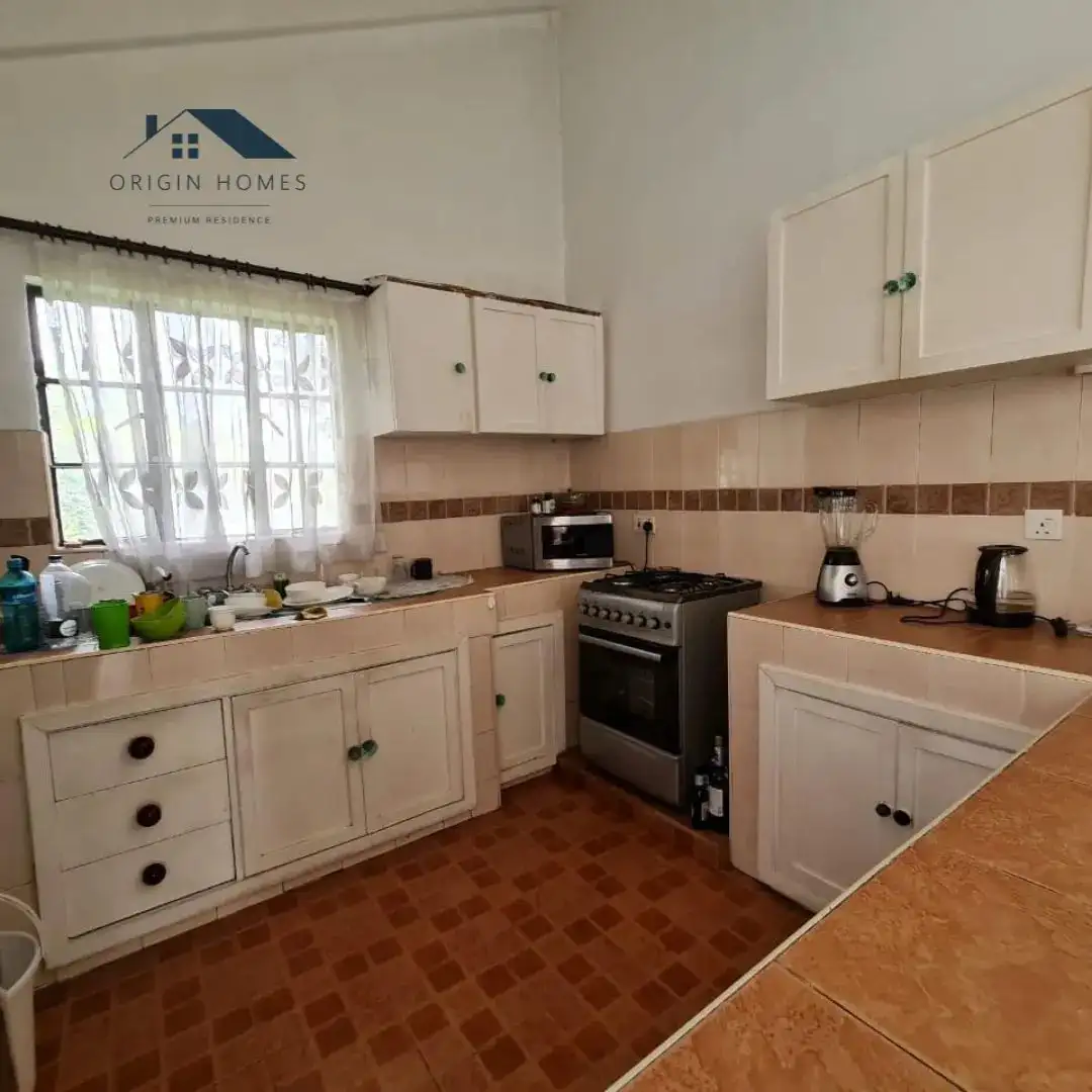 Charming 2 Bedroom Furnished Cottage For Rent in Old Muthaiga Image